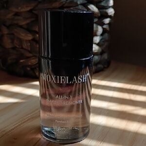 Moxielash All-In-1 Makeup Remover